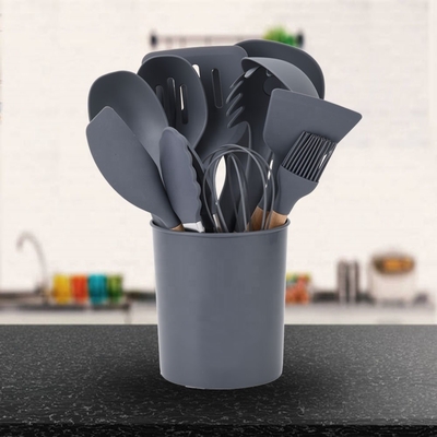 Erleben Sie das beste Kochen mit Silikon-Küchenutensilien-Set und Holzgriff