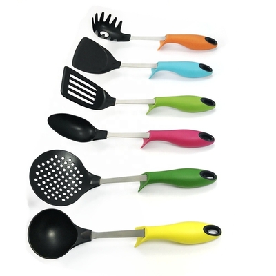 Erstellen Sie Ihre Traumküche mit 7-teiligem Nylon-Werkzeug-Set Hitzebeständig und vielseitig
